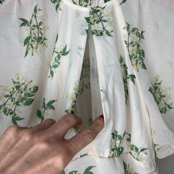 Shein Cream Floral Dress (XS) - Picture 5 of 8